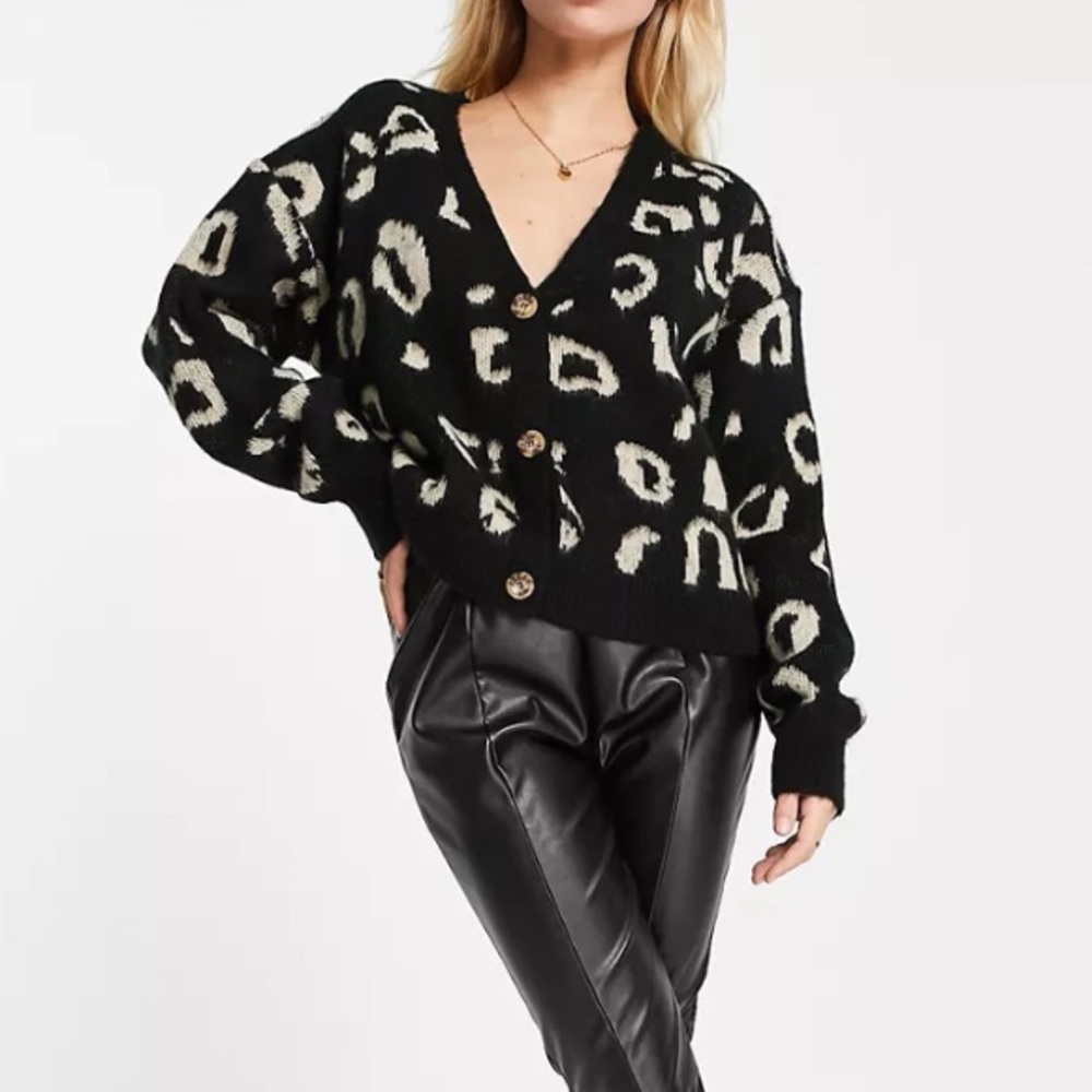 Topshop Knitted Animal Print Black Boxy Cardigan Size M